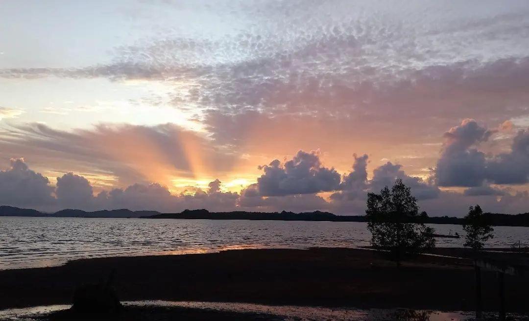 Connexion Vandrarhem Ko Yao Noi Exteriör bild